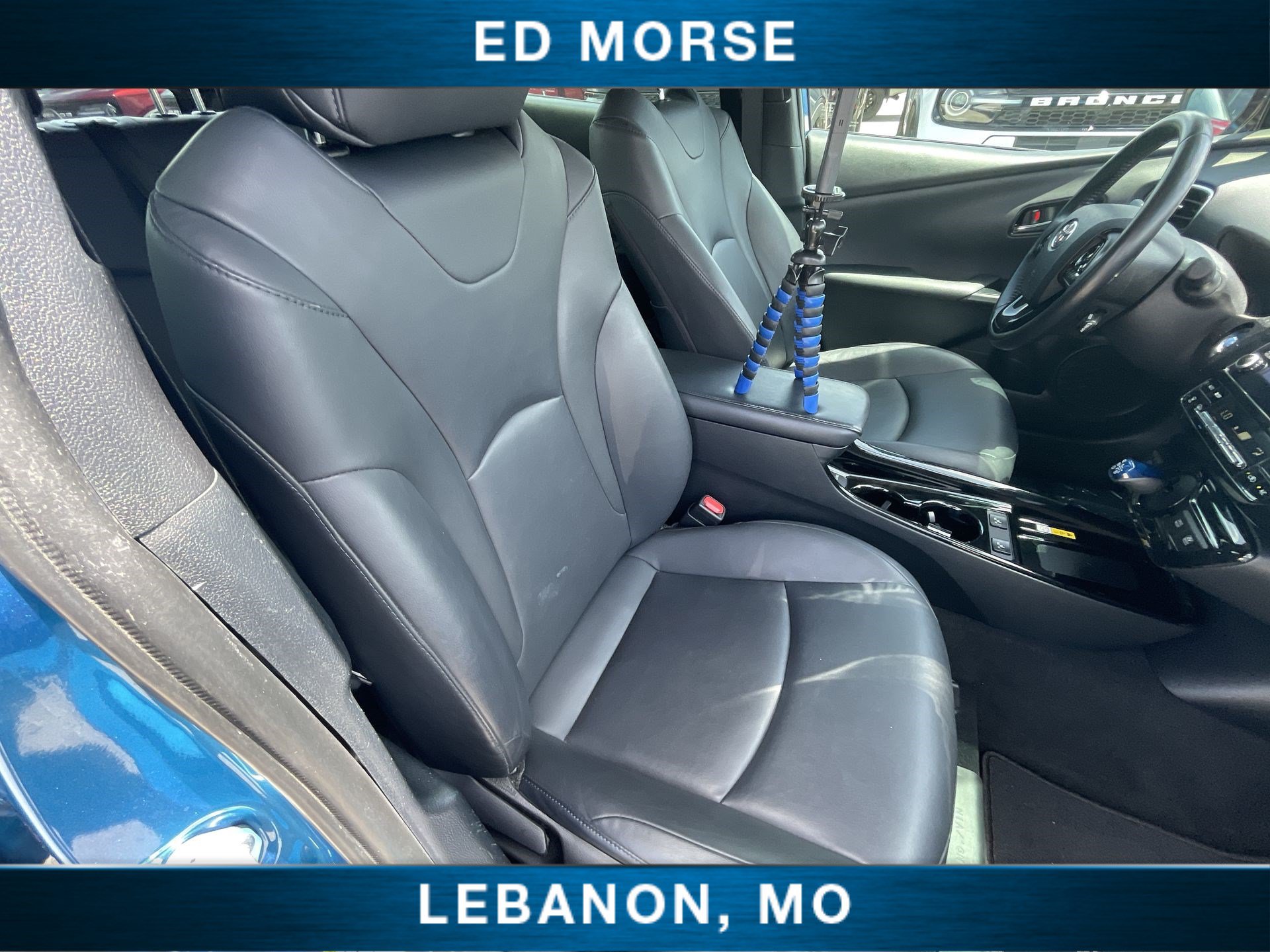 Used 2020 Toyota Prius XLE w/ Carpet Mat Package FWD image 25