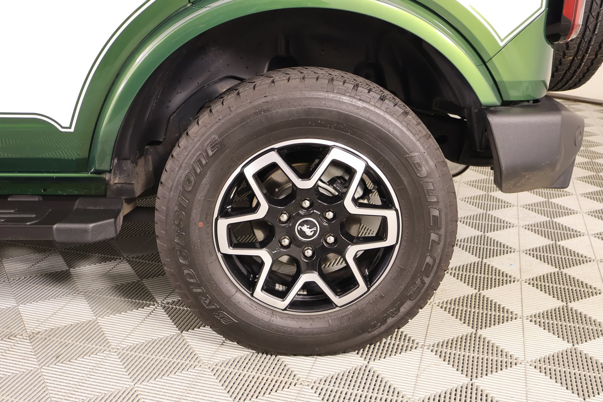 Used 2024 Ford Bronco Outer Banks AWD/4WD image 19
