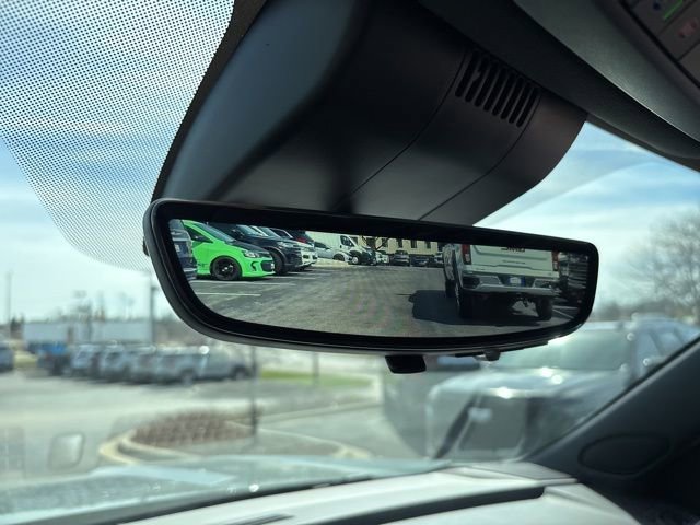 New 2026 GMC Yukon AT4 Ultimate w/ LPO, Illumination Package image 36