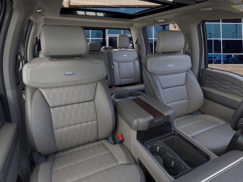 New 2026 Ford F350 Platinum w/ Platinum Plus Package image 34