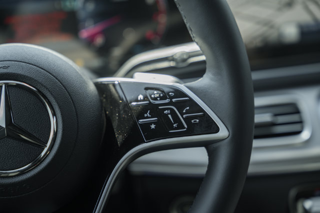 New 2026 Mercedes-Benz GLS 450 4MATIC image 30