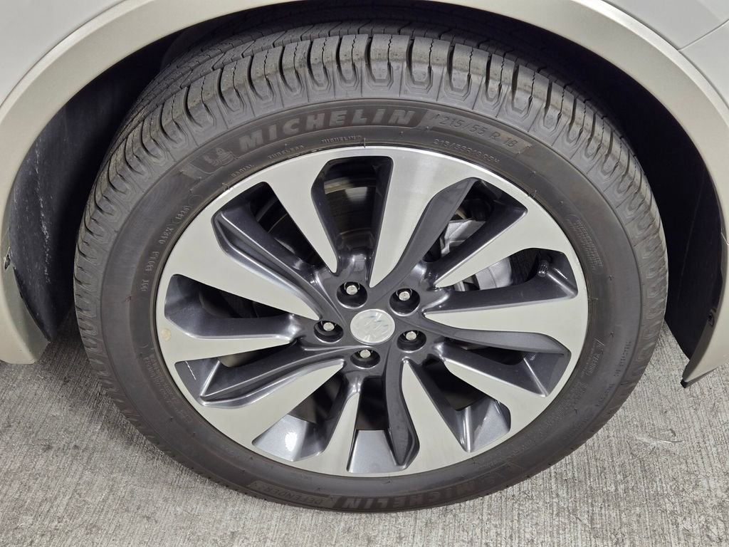 Used 2019 Buick Encore Essence w/ Safety Package II FWD image 10