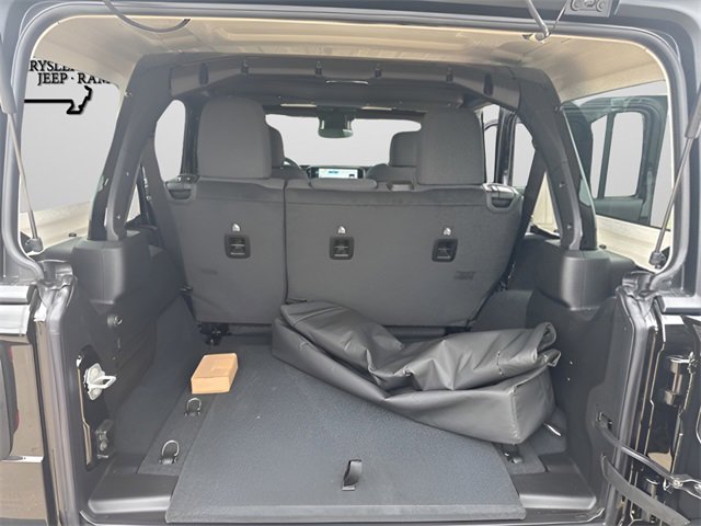 New 2026 Jeep Wrangler Unlimited Rubicon image 28