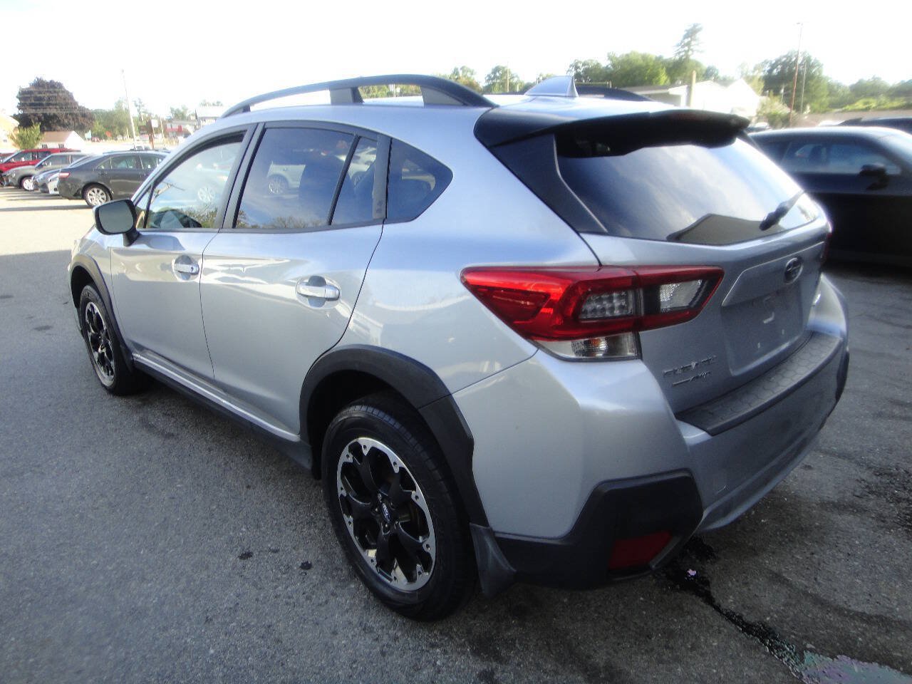 Used 2021 Subaru Crosstrek 2.0i Premium w/ Moonroof Package AWD/4WD image 6