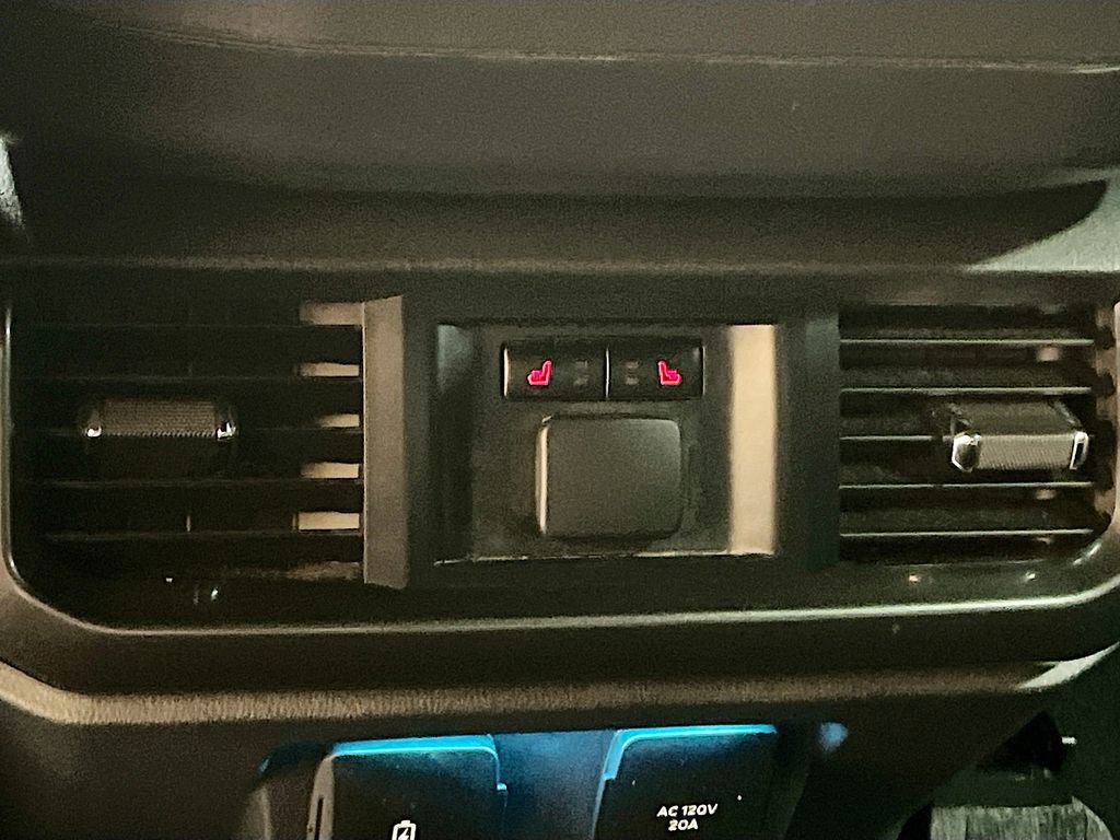 Used 2023 Ford F150 Lariat w/ Equipment Group 502A High image 27