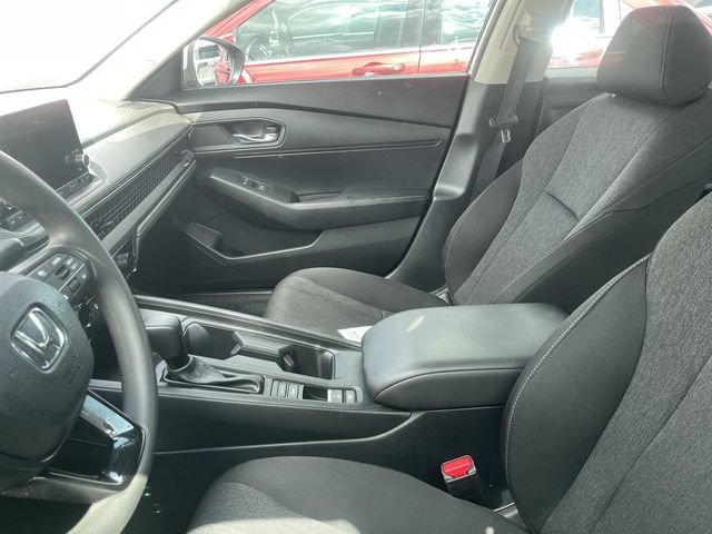 Used 2025 Honda Accord LX image 3
