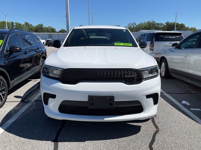 Used 2023 Dodge Durango SXT w/ SXT Blacktop Group AWD/4WD image 2