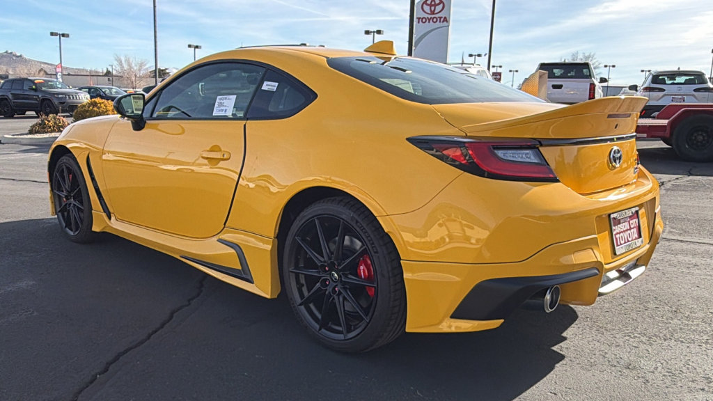 New 2026 Toyota GR86 YUZU Limited image 5