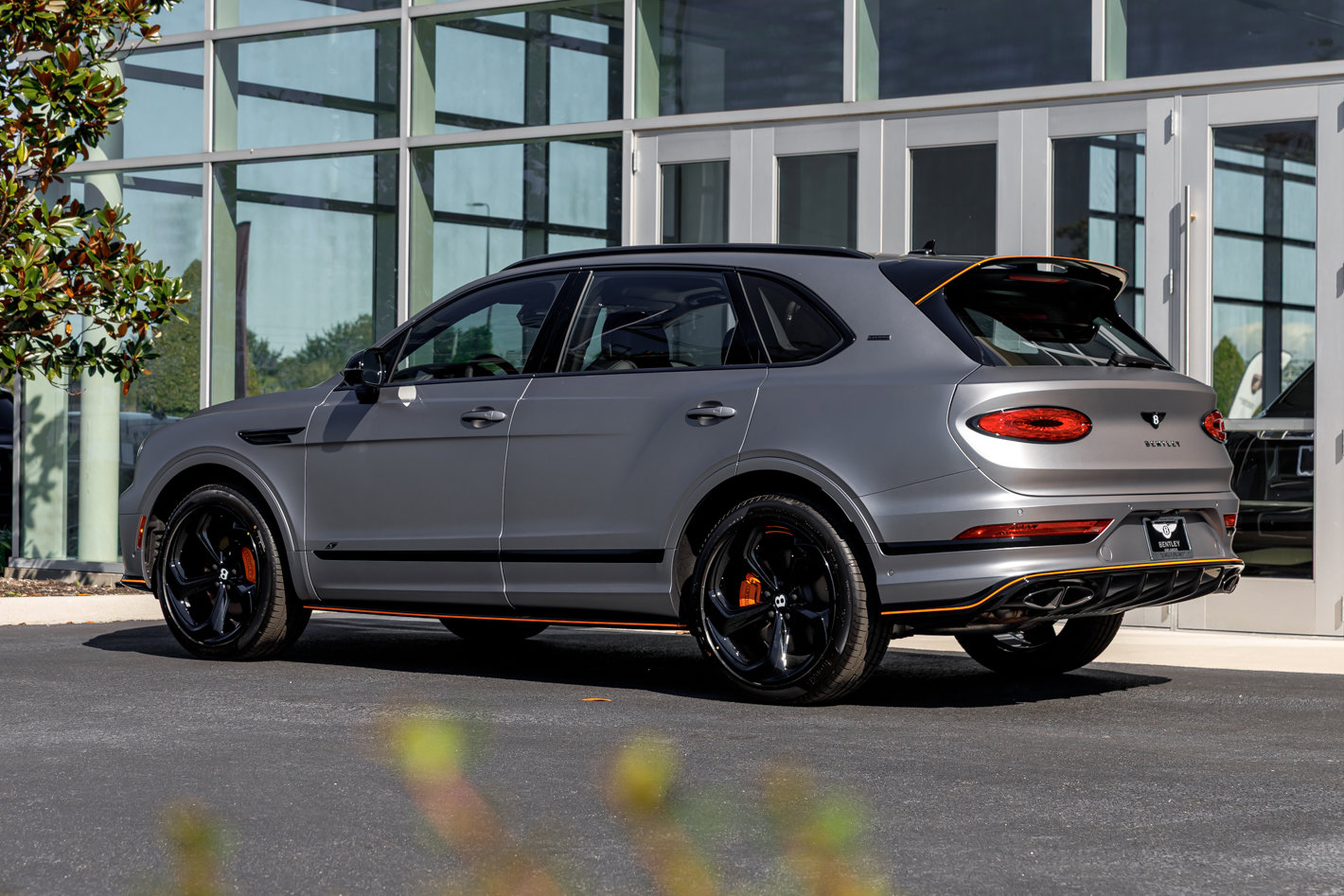 New 2025 Bentley Bentayga image 14