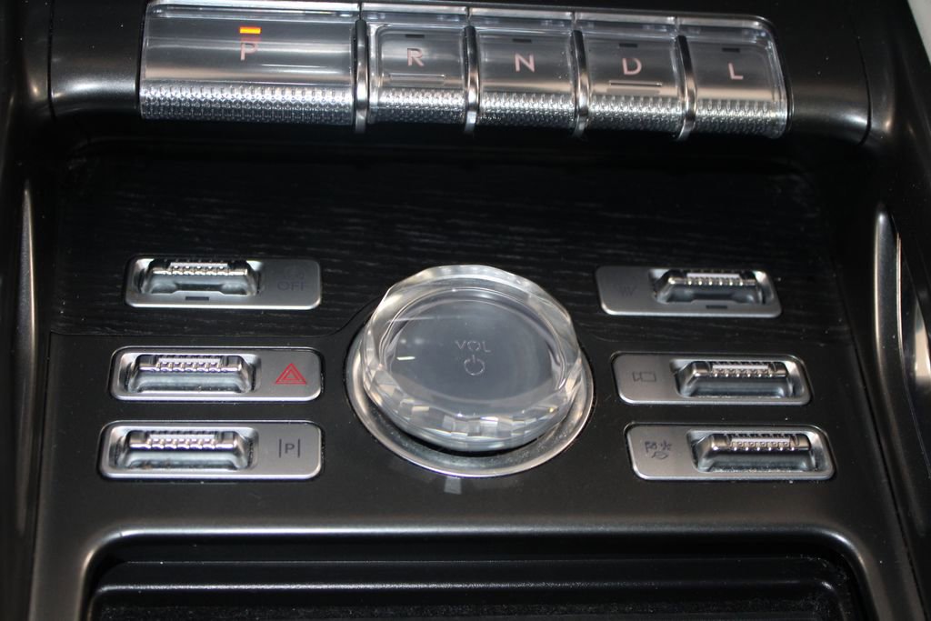 Used 2024 Lincoln Nautilus Reserve image 44