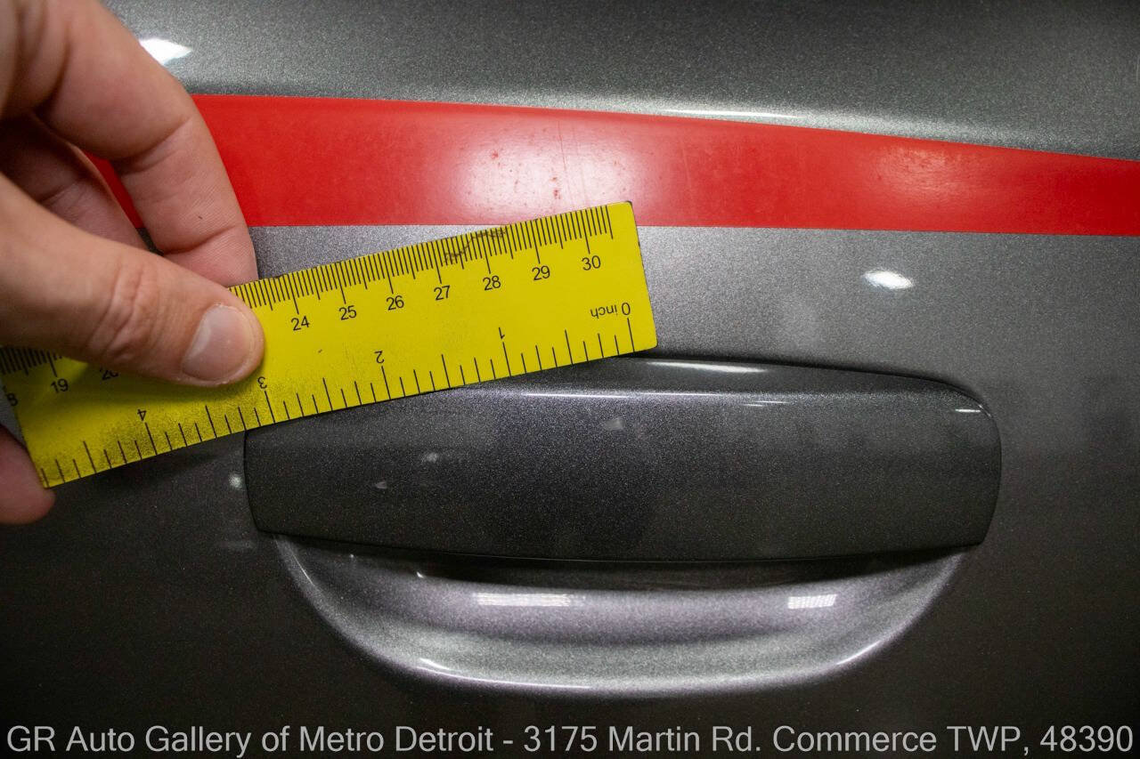 Used 2011 Dodge Charger R/T RWD image 26