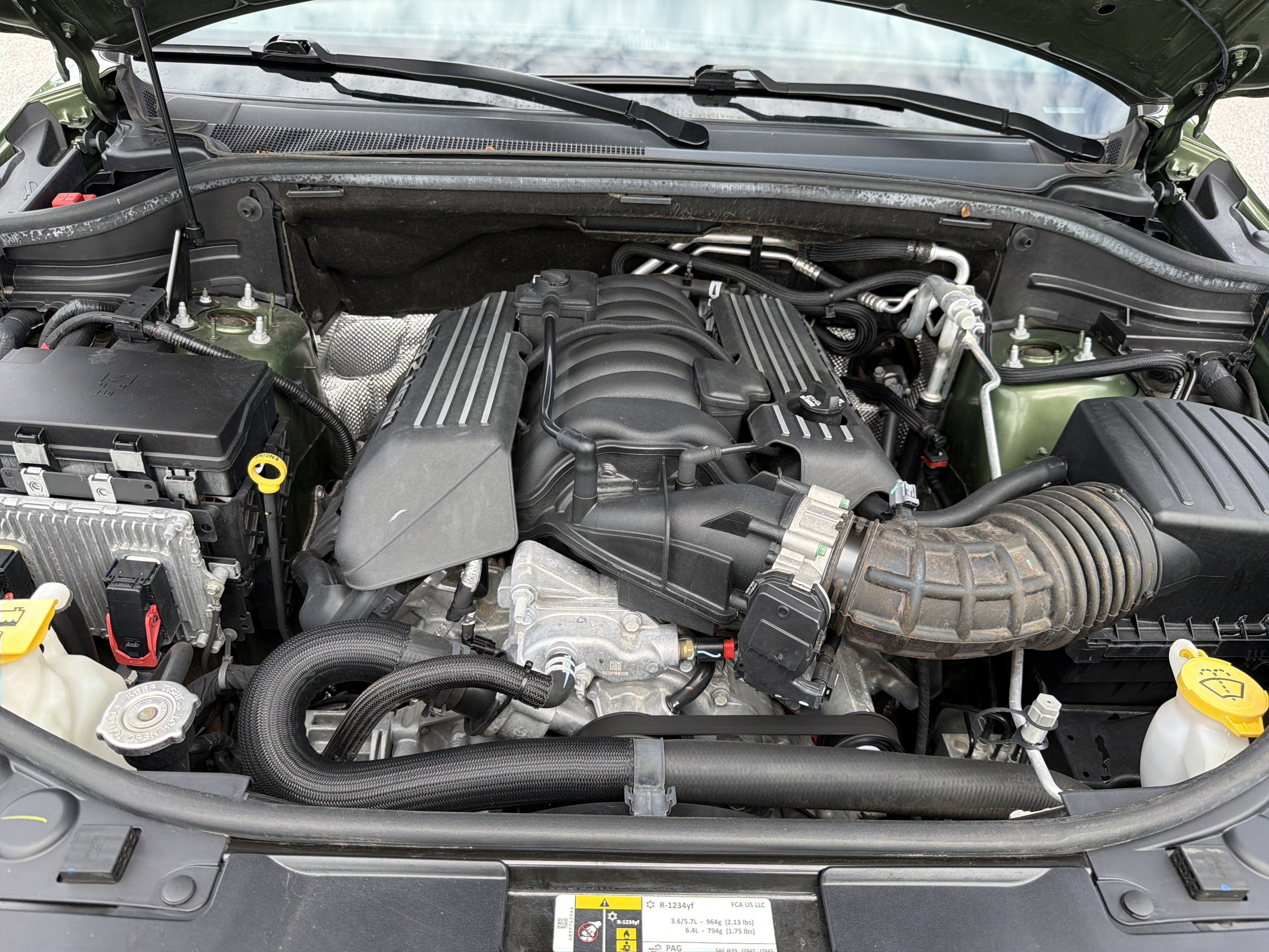 Used 2021 Dodge Durango SRT w/ Technology Group AWD/4WD image 21