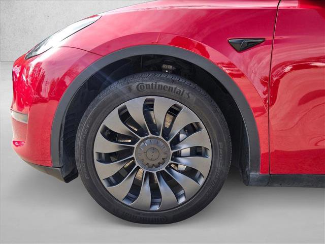 Used 2023 Tesla Model Y Long Range image 9