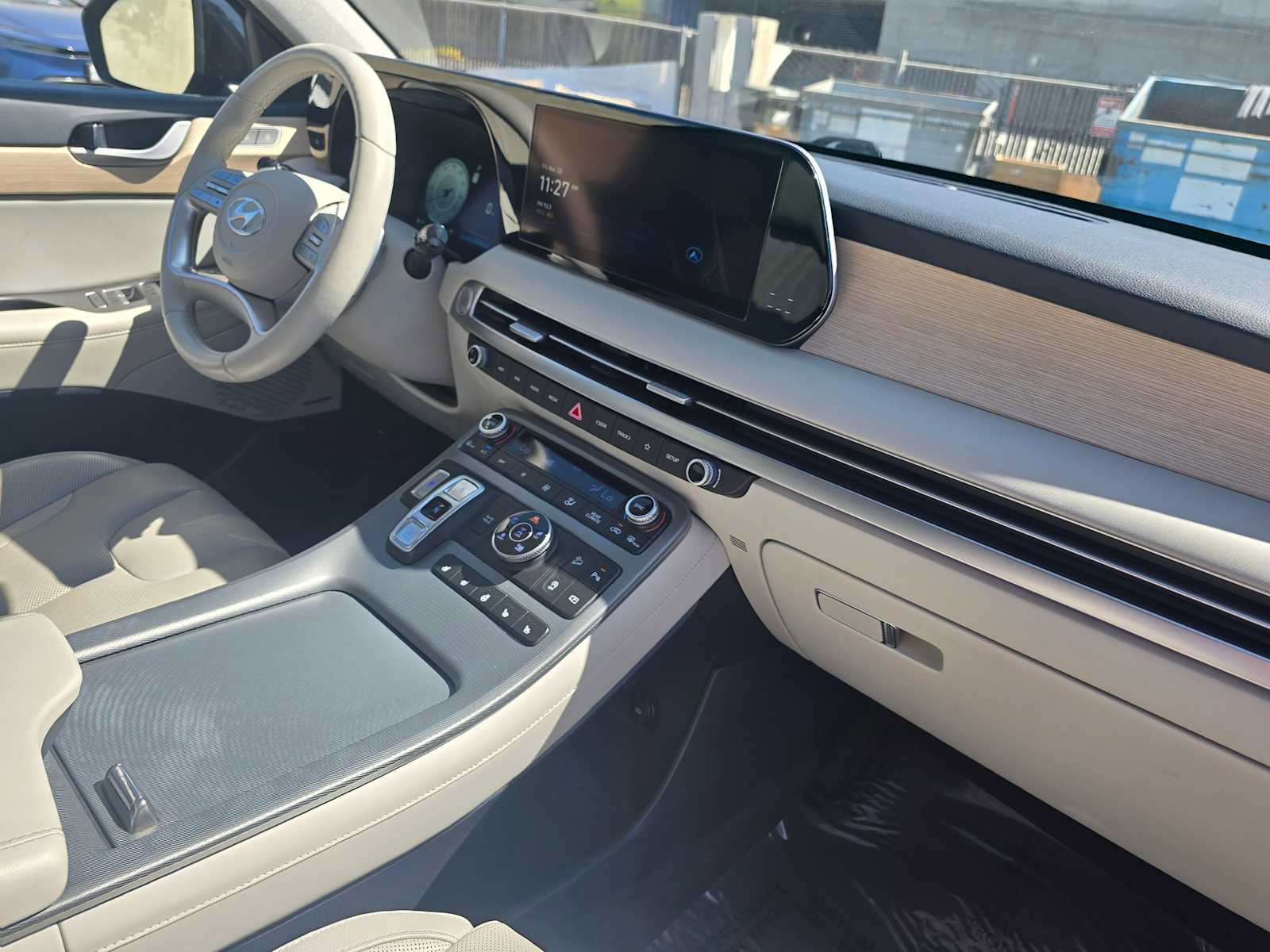 Used 2024 Hyundai Palisade Limited image 12