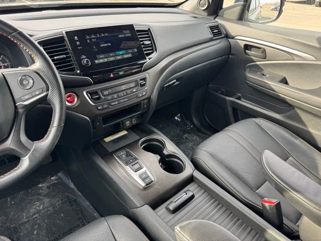 Used 2023 Honda Passport TrailSport image 18