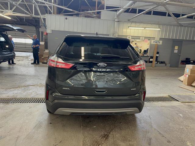 Certified 2022 Ford Edge SEL w/ Convenience Package image 14