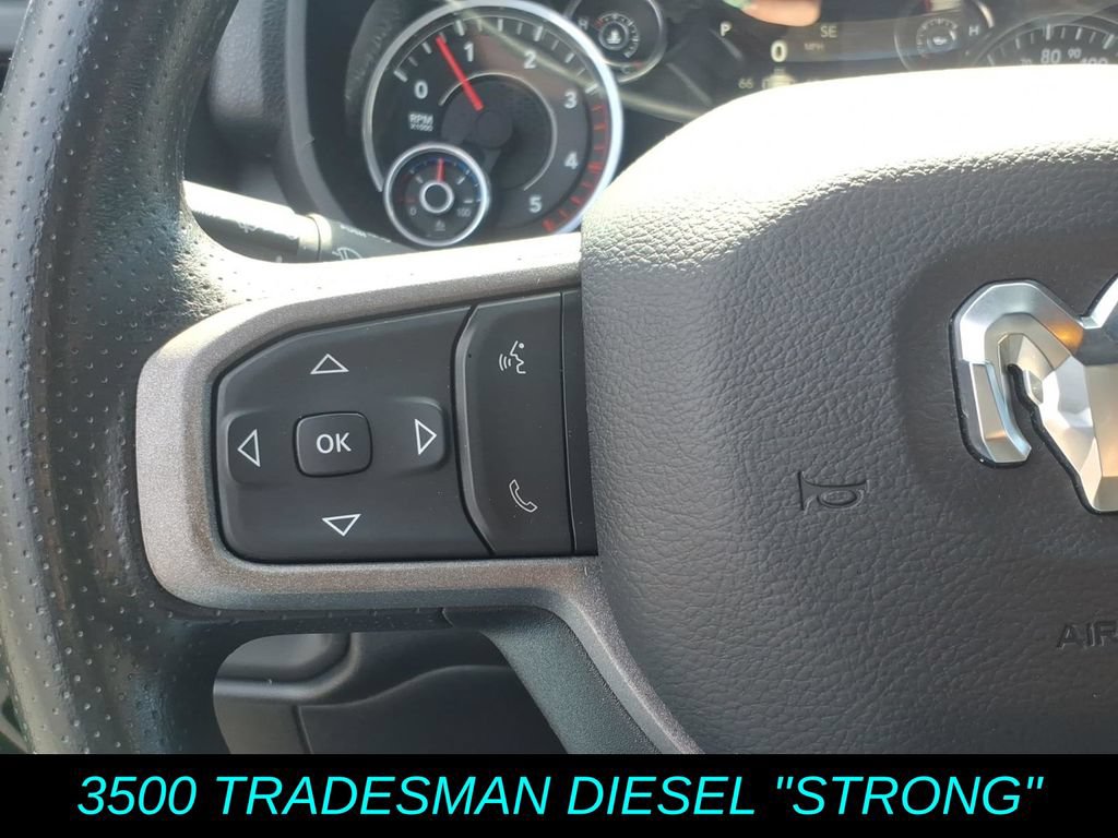 Used 2024 RAM 3500 Tradesman w/ Chrome Appearance Group AWD/4WD image 22