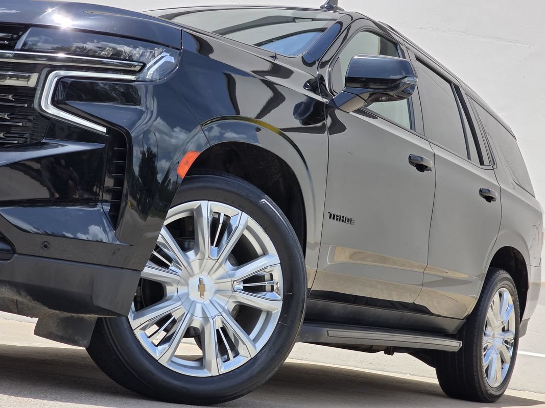 Used 2021 Chevrolet Tahoe RST w/ Luxury Package AWD/4WD image 8