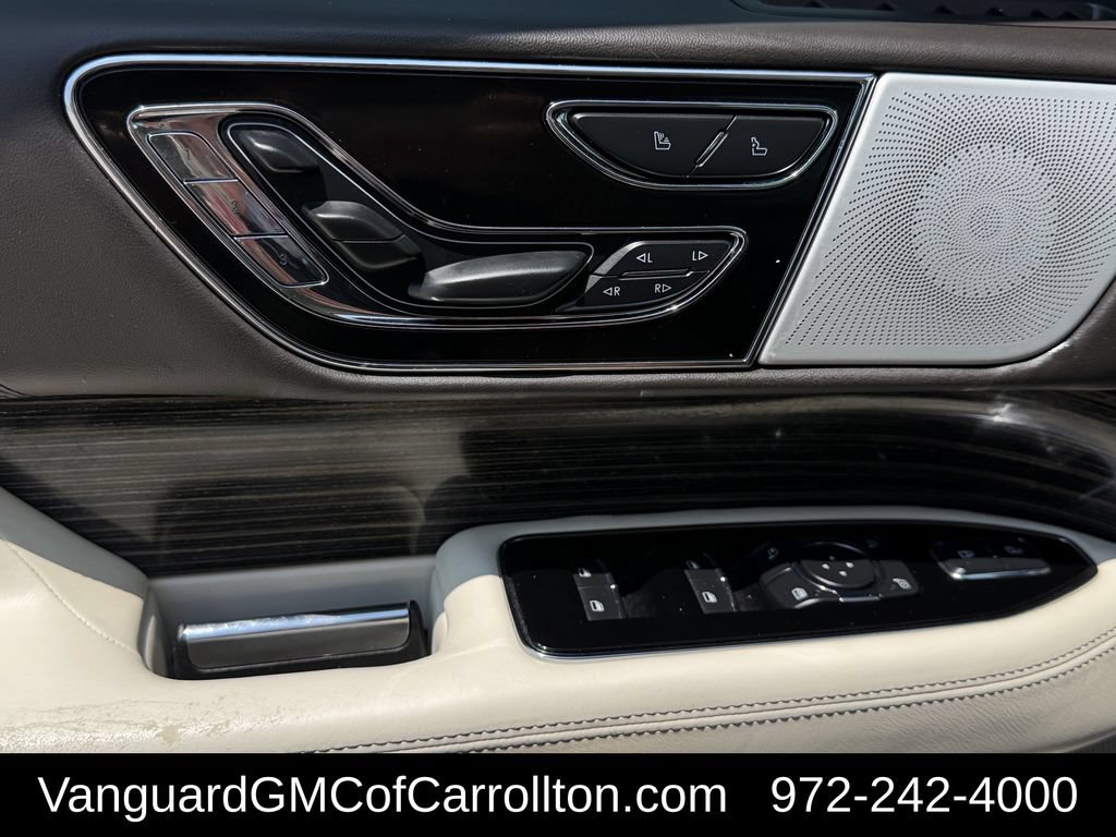 Used 2022 Lincoln Navigator Black Label AWD/4WD image 29