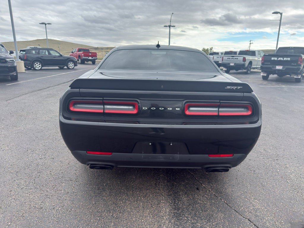 Used 2015 Dodge Challenger SRT Hellcat RWD image 6