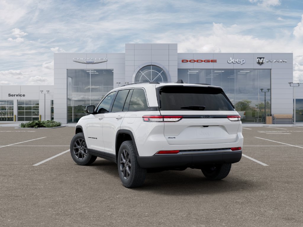 New 2027 Jeep Grand Cherokee 4WD image 3