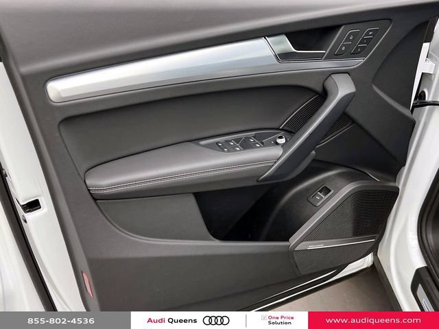 Used 2025 Audi Q5 2.0T Premium Plus w/ Premium Plus Package AWD/4WD image 15