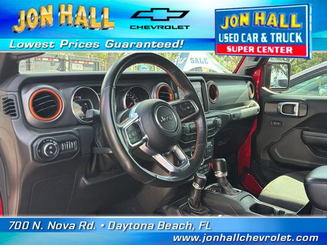 Used 2022 Jeep Gladiator Mojave w/ Trailer Tow Package AWD/4WD image 11