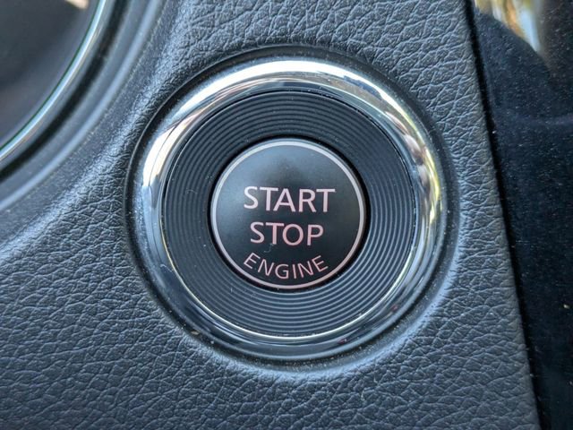 Used 2019 Nissan Rogue SL image 33