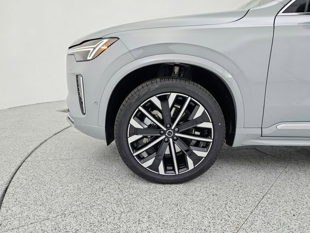 New 2026 Volvo XC90 B6 Plus w/ Protection Package Premier image 21