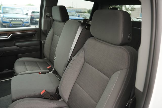 Used 2023 Chevrolet Silverado 1500 LT AWD/4WD image 10