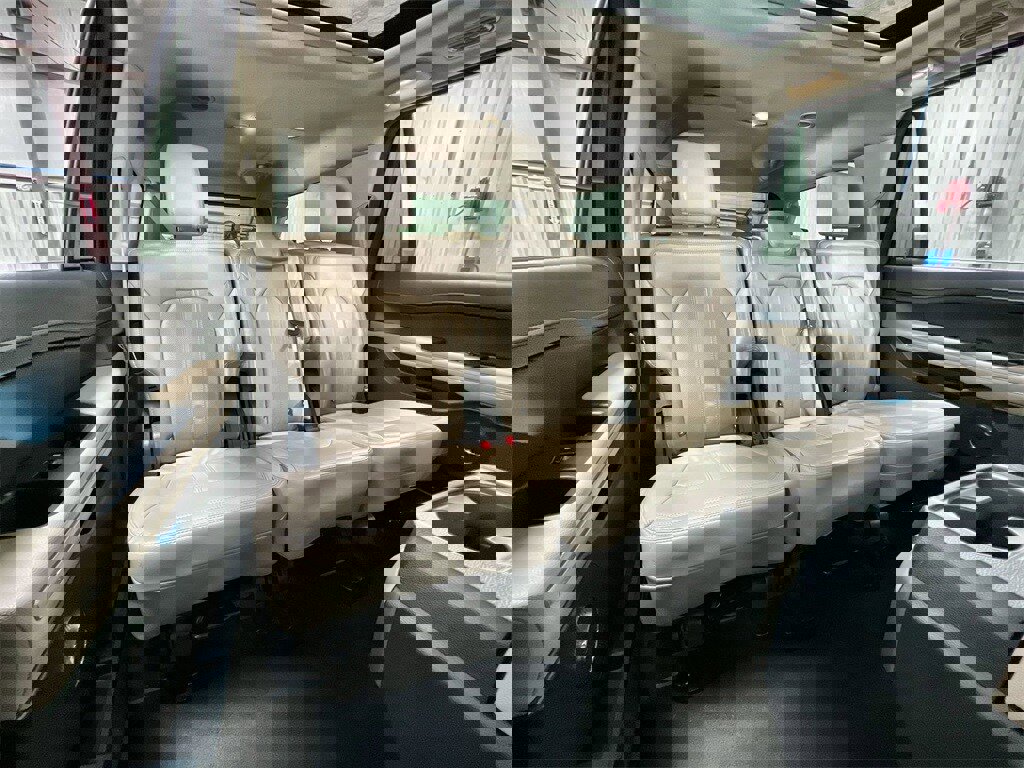 Used 2024 Ford Expedition Max Limited image 23