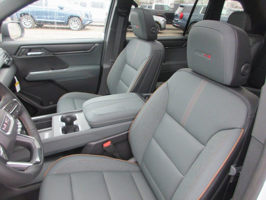 New 2026 GMC Acadia AT4 w/ Super Cruise Package AWD/4WD image 12