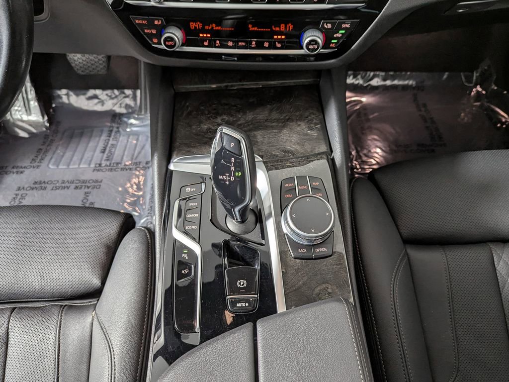 Used 2021 BMW 530i xDrive w/ Convenience Package image 37