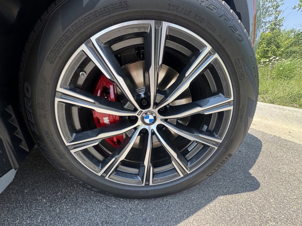 Used 2026 BMW X5 xDrive40i w/ M Sport Package image 7