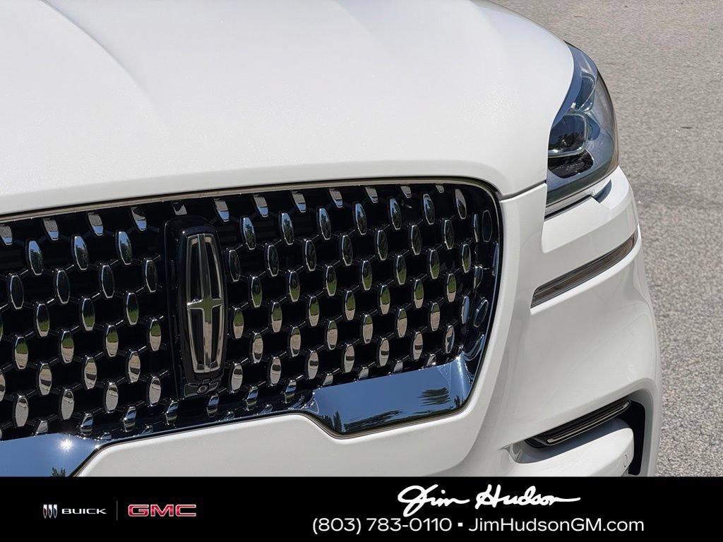 Used 2024 Lincoln Aviator Black Label w/ Dynamic Handling Package AWD/4WD image 8