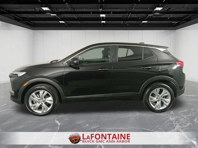 Used 2025 Buick Encore GX Preferred AWD/4WD image 5