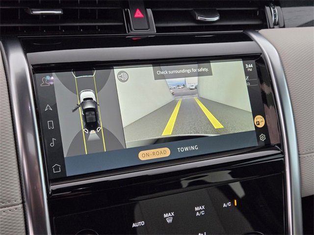 Certified 2023 Land Rover Discovery Sport SE R-Dynamic image 25