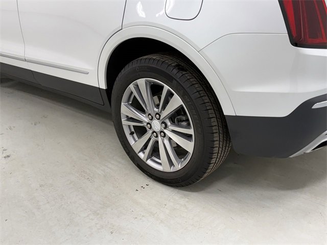 Certified 2025 Cadillac XT5 Premium Luxury image 17