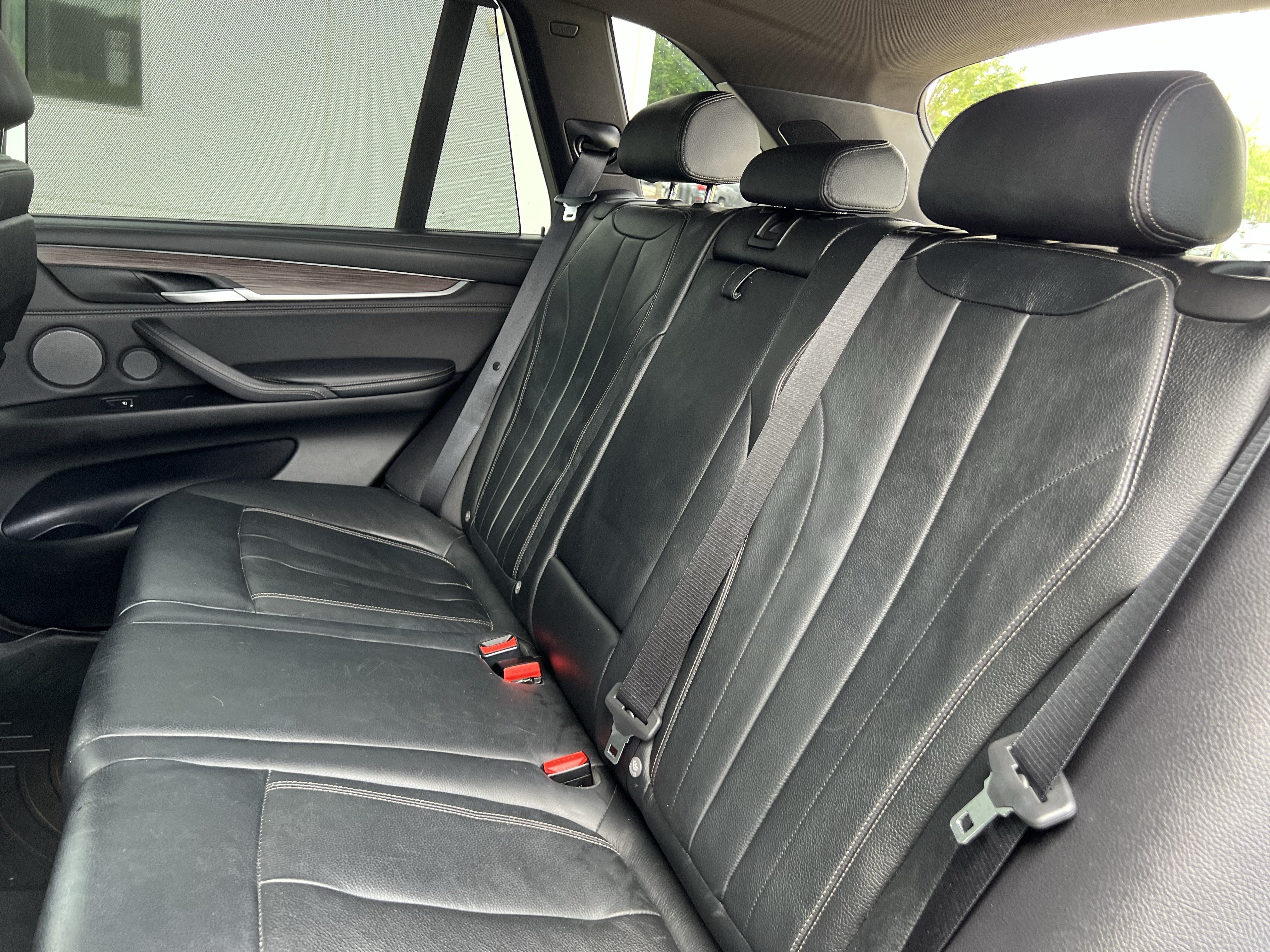 Used 2018 BMW X5 xDrive50i w/ M Sport Package AWD/4WD image 33