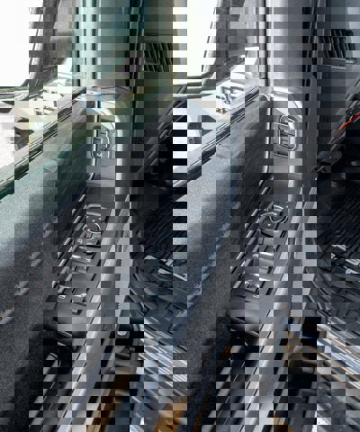 New 2025 Ford F150 Lightning Lariat image 32