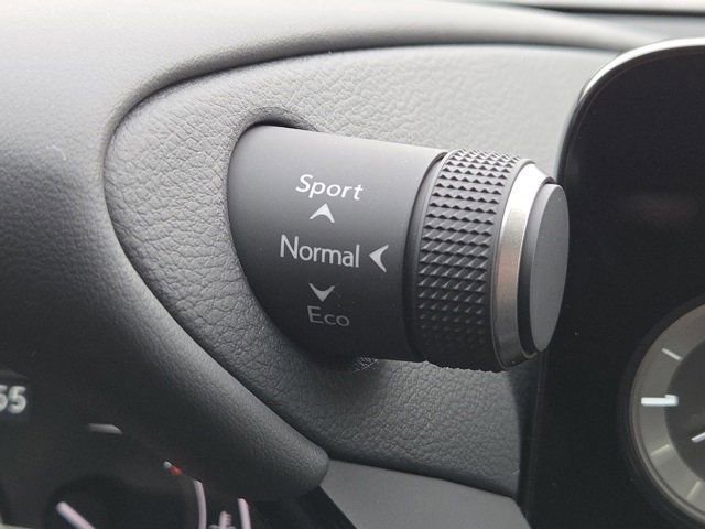 New 2025 Lexus ES 350 Ultra Luxury image 17