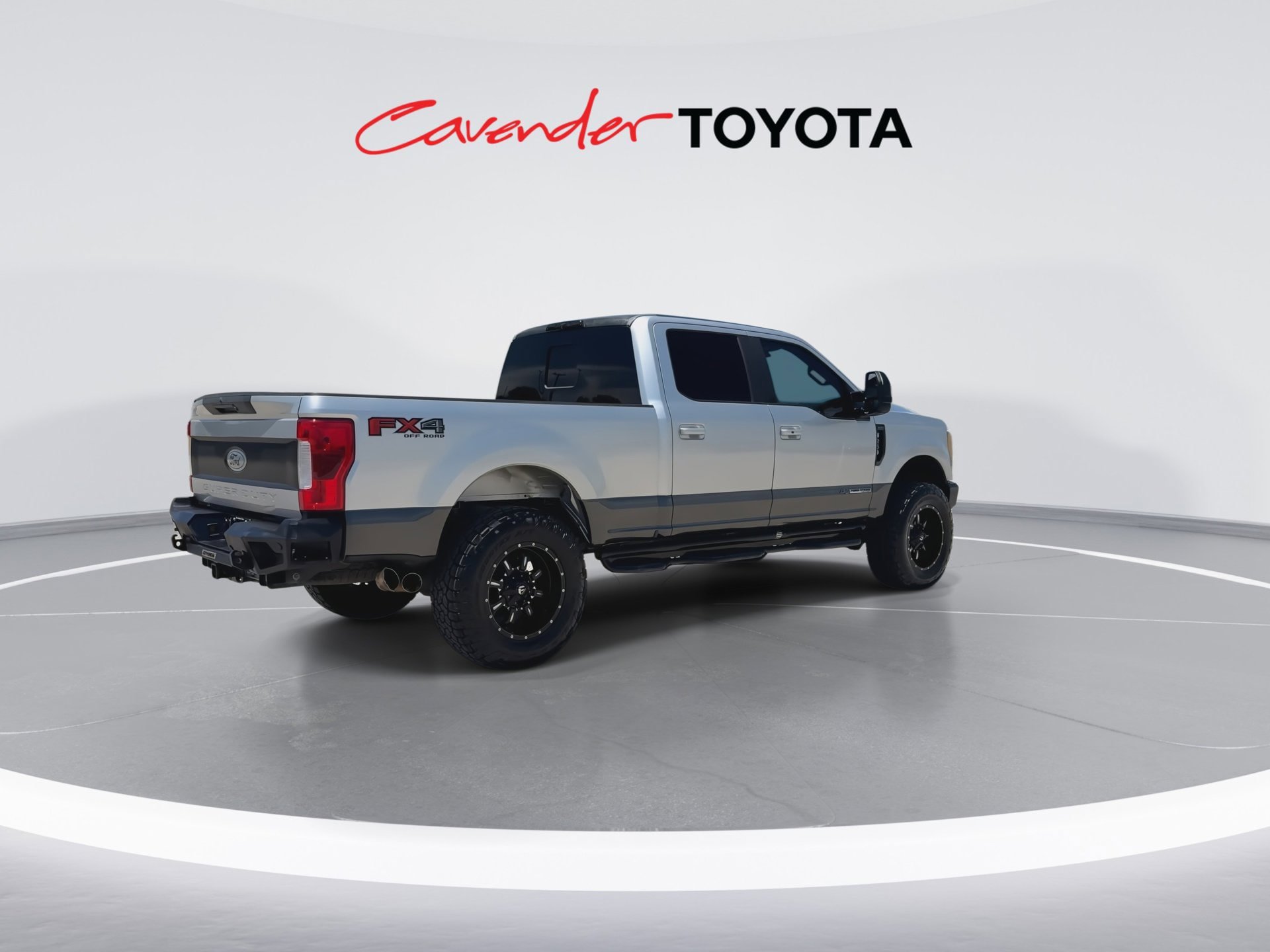Used 2017 Ford F250 Lariat w/ Lariat Ultimate Package AWD/4WD image 8