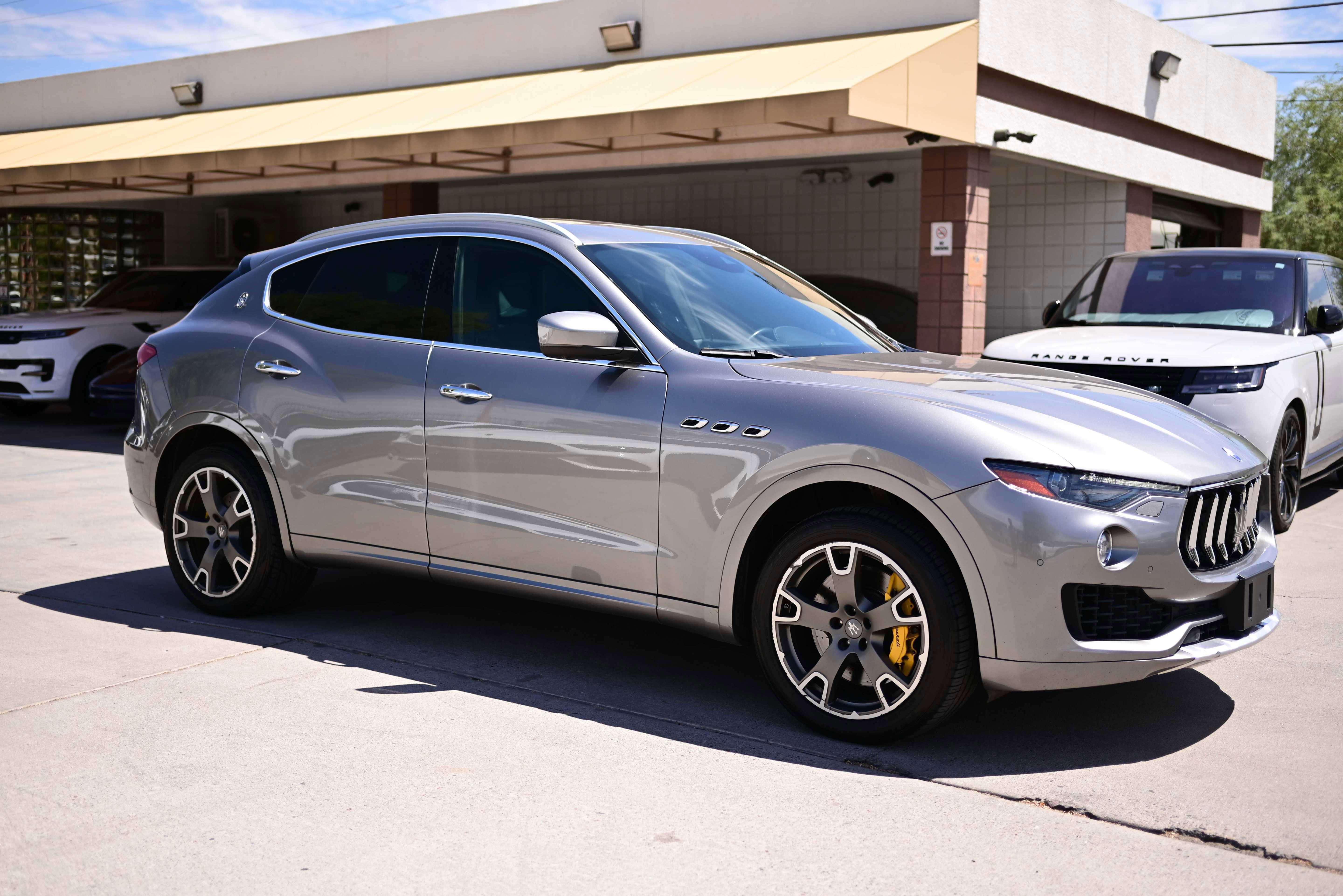 Used 2017 Maserati Levante S image 1