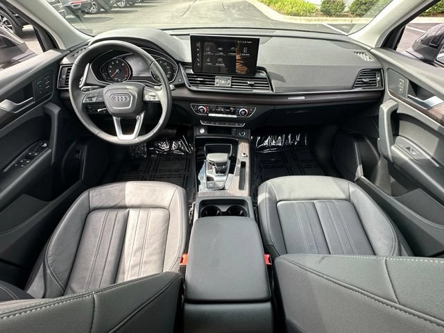 Used 2023 Audi Q5 2.0T Premium w/ Convenience Package AWD/4WD image 36