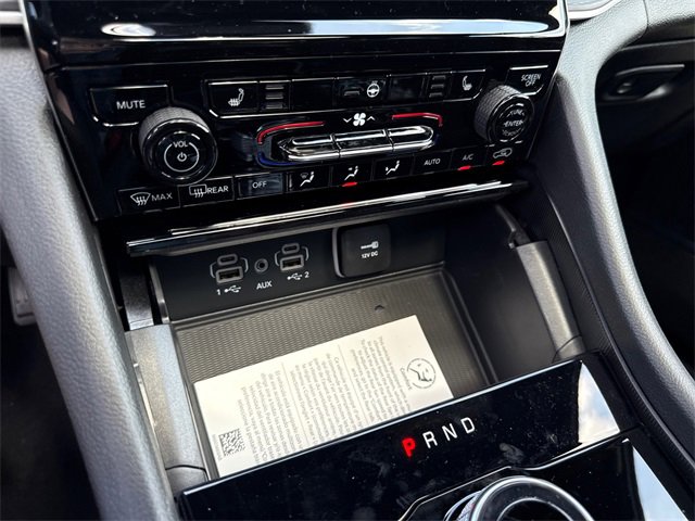 New 2025 Jeep Grand Cherokee L Laredo w/ Luxury Tech Group I image 23