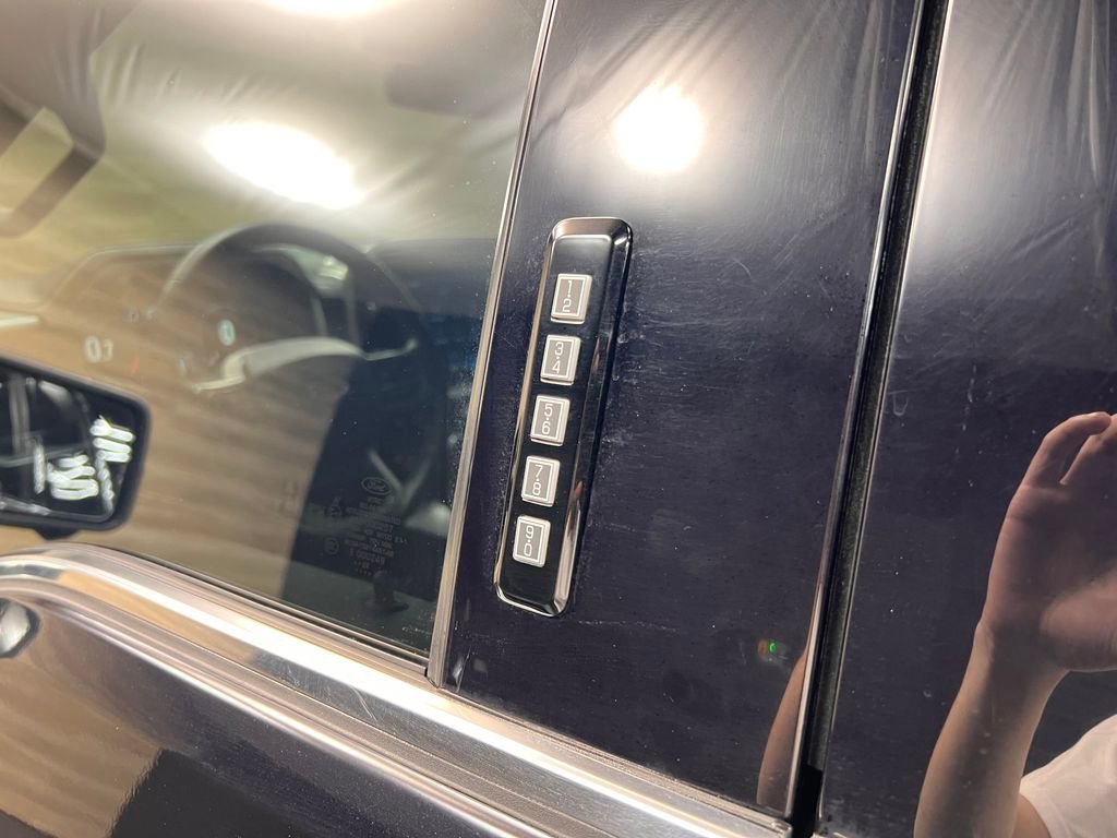 Used 2022 Ford F150 Limited AWD/4WD image 31