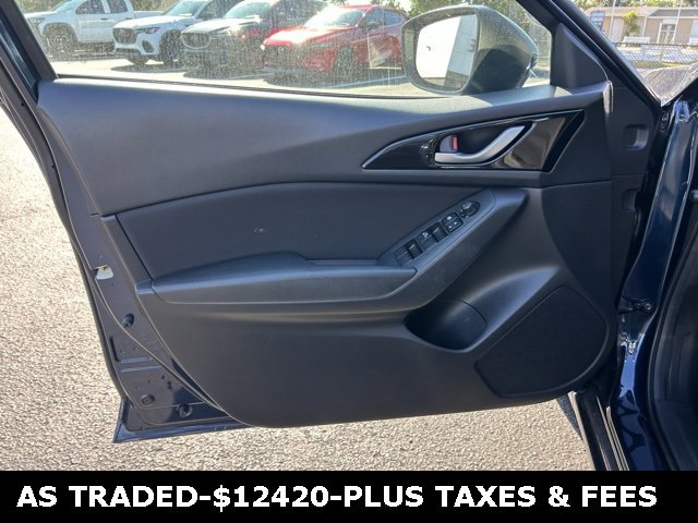 Used 2016 MAZDA MAZDA3 i Touring image 12
