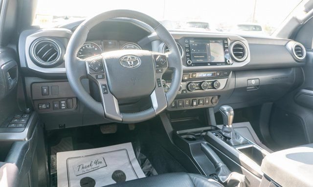 Used 2023 Toyota Tacoma TRD Off-Road w/ TRD Premium Off Road Package AWD/4WD image 12