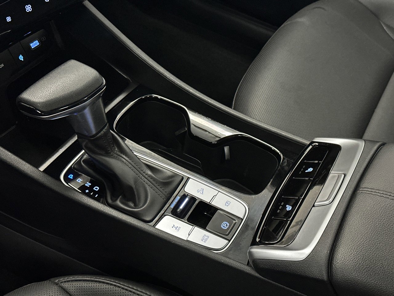 Used 2024 Hyundai Santa Cruz Night image 31