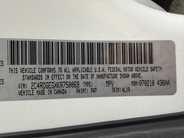 Used 2019 Dodge Grand Caravan GT image 31